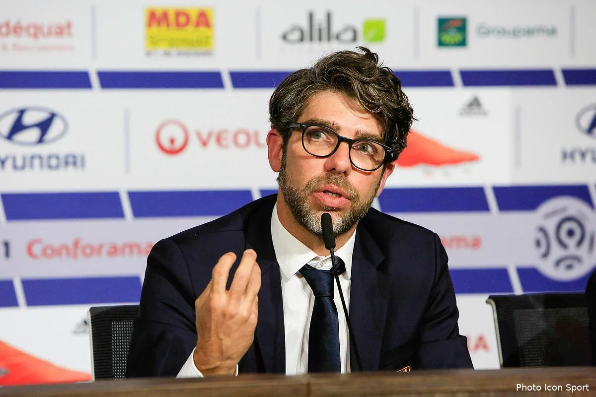 ol le psg a du souci a se faire riolo applaudit juninho icon bia 280519 11 44254559