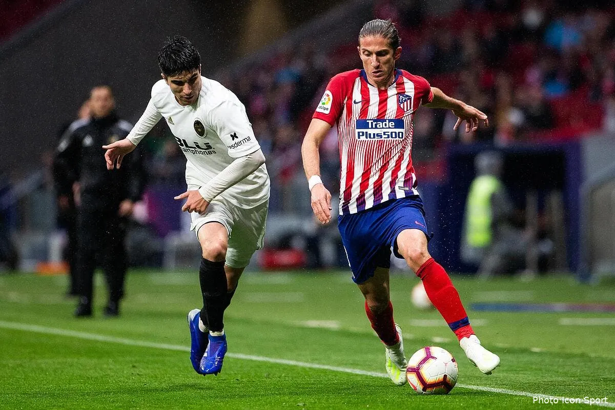 ol le salaire xxl de filipe luis freine lyon au mercato icon sipausa 26176927256213
