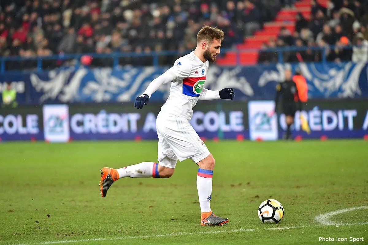 ol lyon a fixe le prix de tousart en vue du mercato icon win o10318 01 41457 1213909