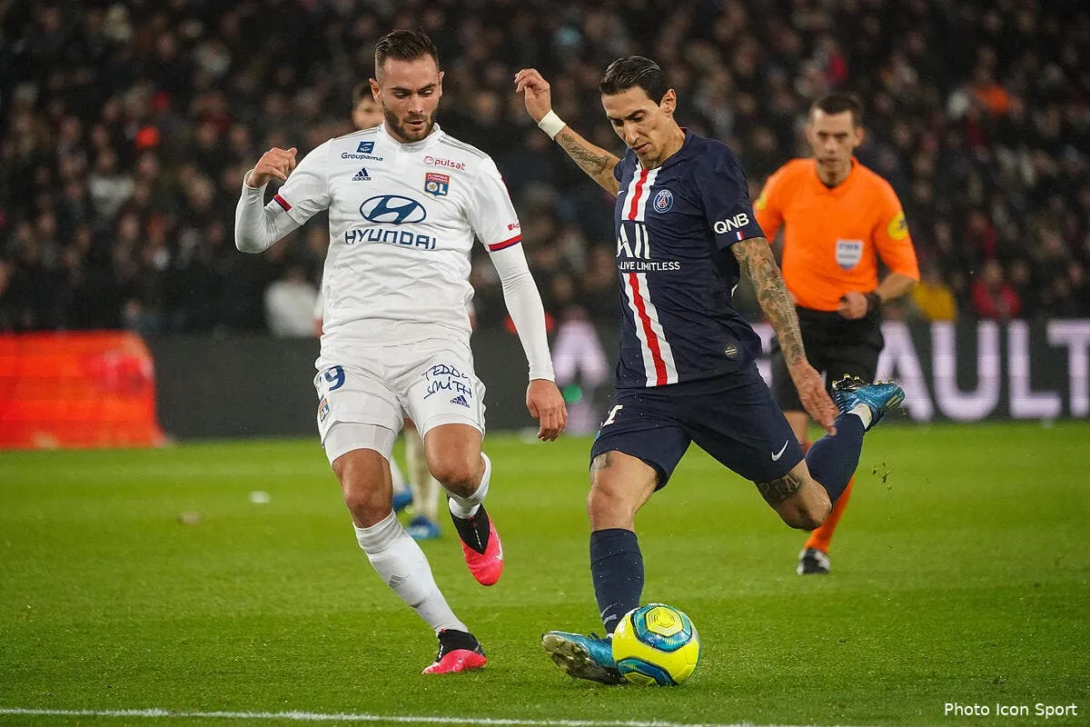 ol lyon a pris cher face au psg et encore l arbrite a ete gentil icon 200209p46394277887