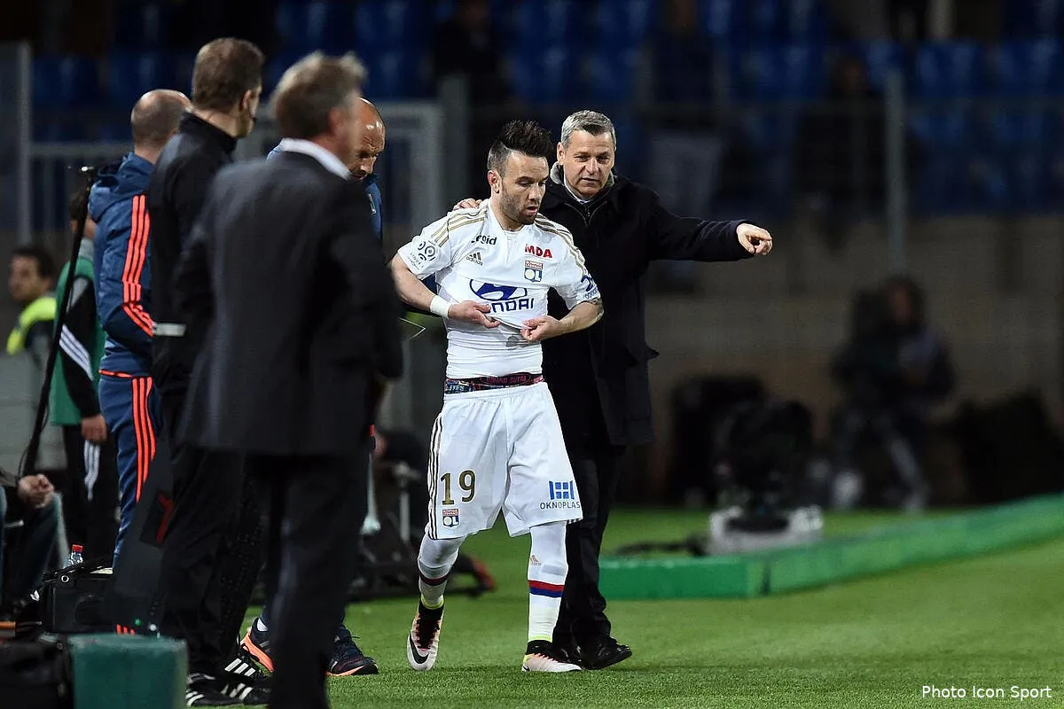 ol lyon a un effectif qui finit par poser des problemes iconsport dim 080416 23 49139346