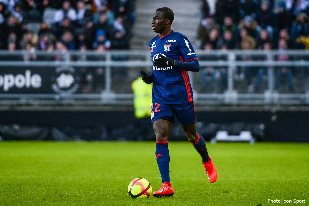 ol lyon attaque au mercato pour le kylian mbappe des lateraux icon bap 270119 93 151243269