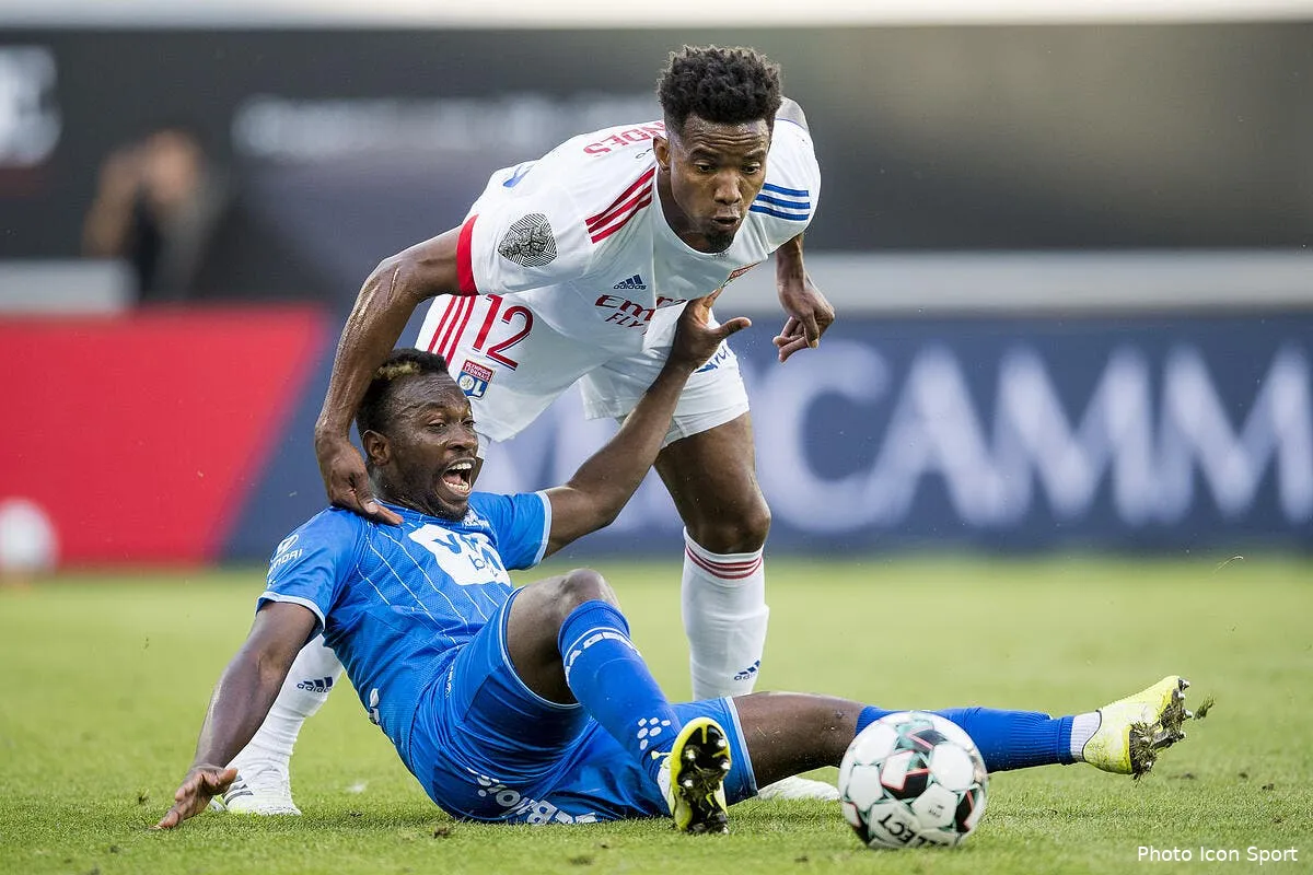 ol lyon bat antwerp et attend le psg icon belgaimage 166292854290035