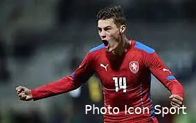 ol lyon battu par la sampdoria pour un international tcheque schick149074