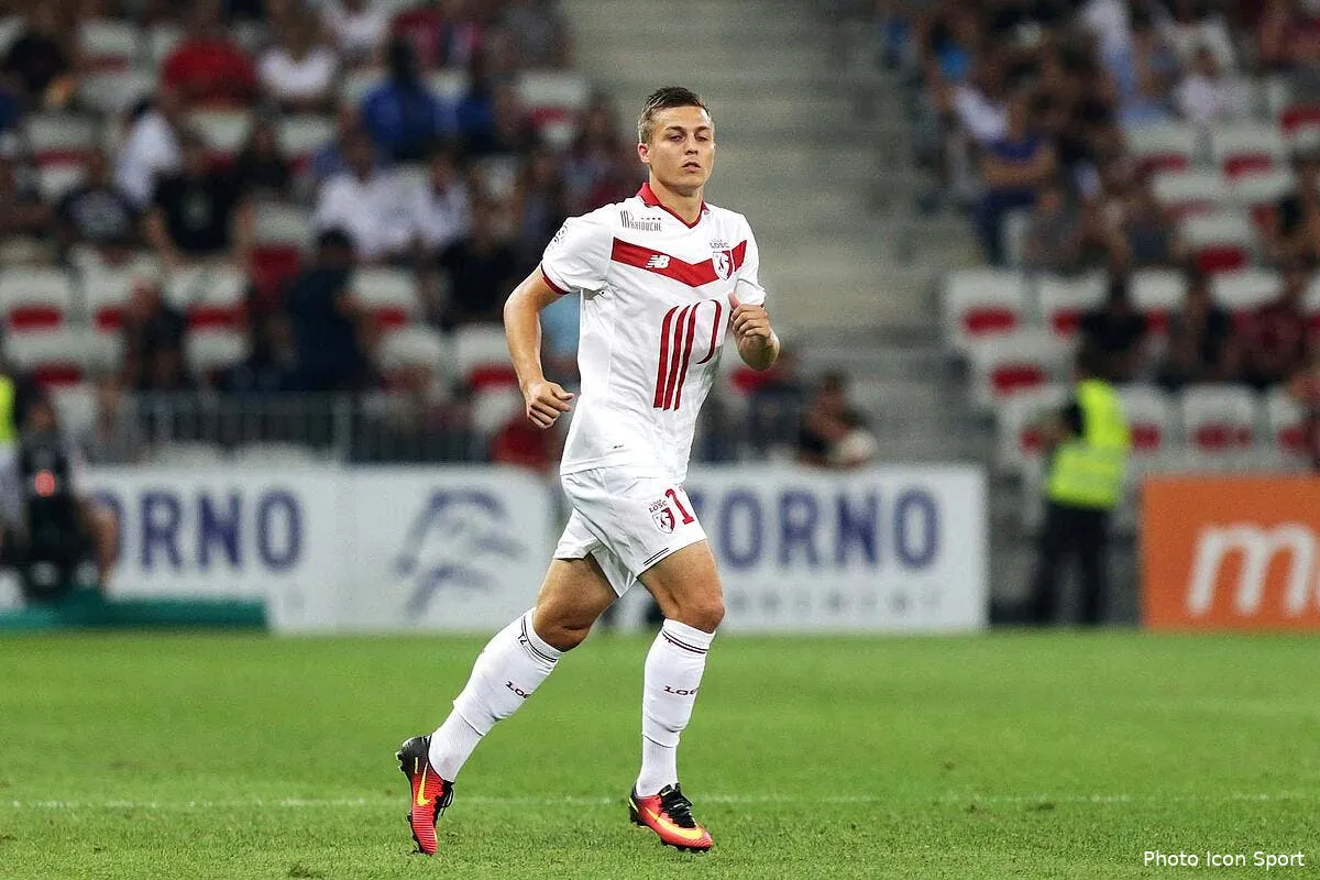 ol lyon cherche un joker et a rate de preville iconsport anp 270816 30 172154802