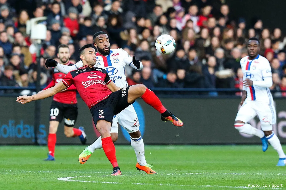 ol lyon defie la turquie pour un defenseur bresilien iconsport lem 110217 08 27182273