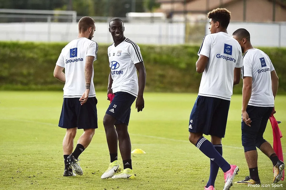 ol lyon encore elu meilleur centre de formation iconsport icon laf 290617 05 60187637
