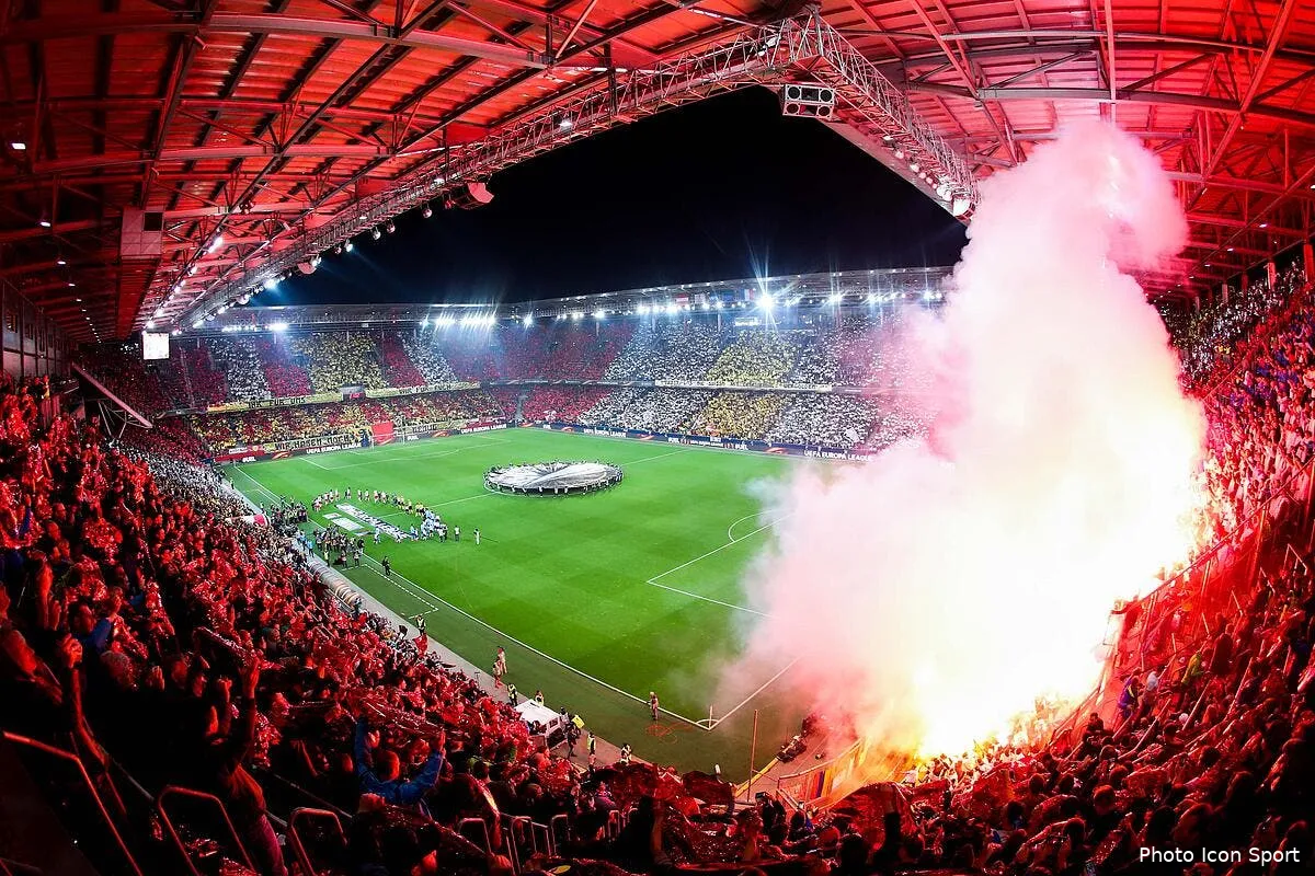 ol lyon et aulas felicitent l om iconsport icon gep 030518 93 26217751