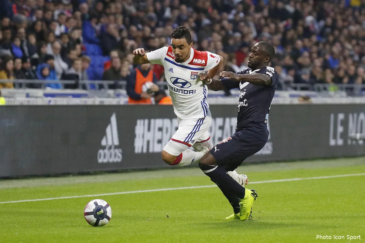 ol lyon face a un dilemme au mercato avec ce titulaire rafael 5236231
