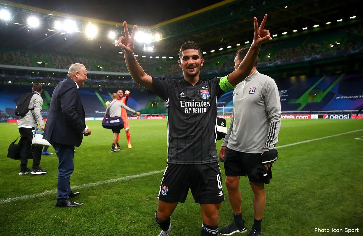 ol lyon negocie avec un club surprise pour aouar icon 1266491940292521