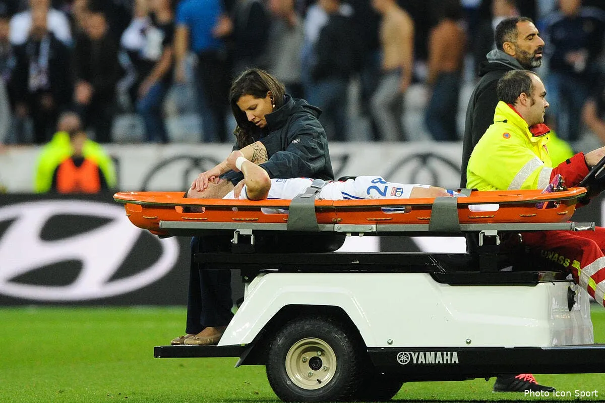 ol lyon oblige de dementir la rumeur de la mort de valbuena iconsport jpt 221016 04 03159612