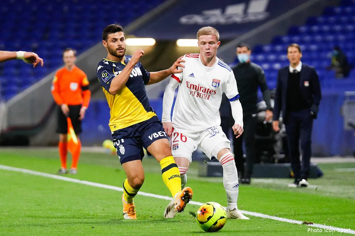 ol lyon ou le bayern le choix etait rapide au mercato icon 25i9438 copie 298541