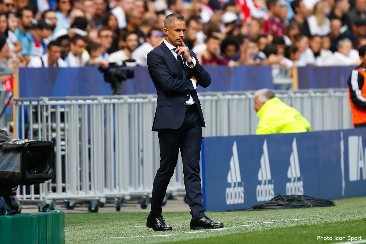 ol lyon pret a bricoler son staff pour sauver sylvinho icon mg 0812 2265915