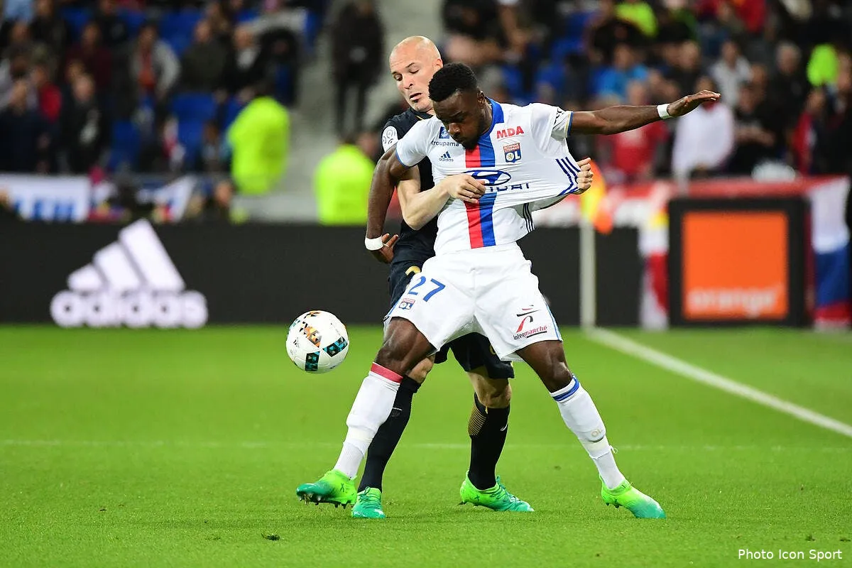 ol lyon refuse l etiquette de favori face a l ajax iconsport win 230417 01 3452178642