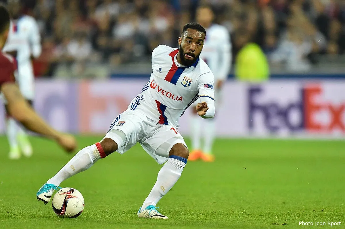 ol lyon se fixe un objectif avec lacazette iconsport laf 140317 11 15177970