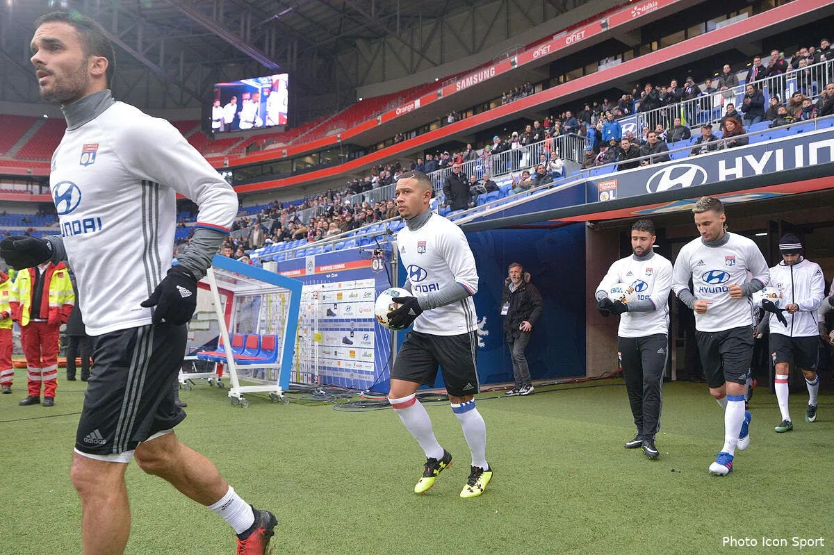 ol lyon tres amoindri face a l om iconsport dib 280117 10 111169100