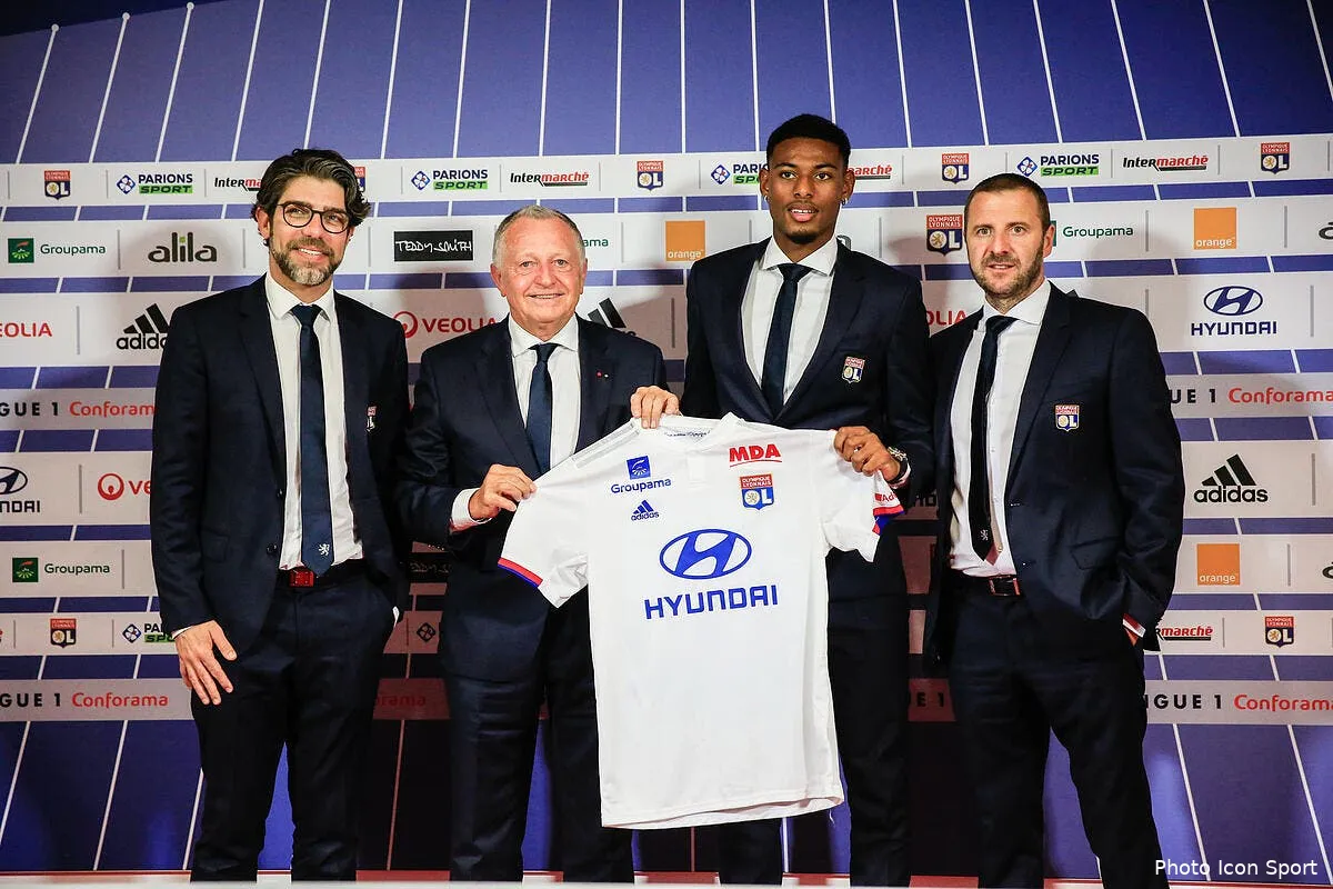 ol lyon un choix plus que logique pour jeff reine adelaide icon bia 160819 11 22261711
