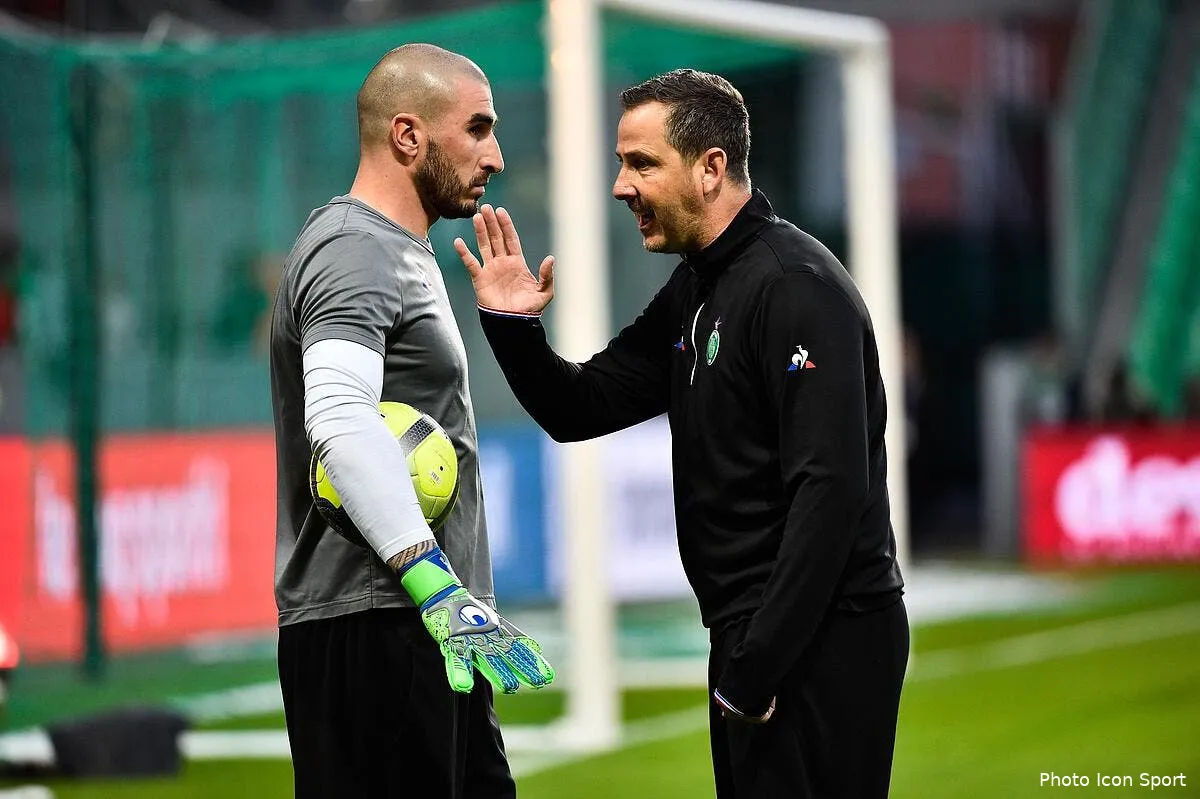 ol lyon va piquer a l asse le successeur de coupet icon laf 060418 08 80285219