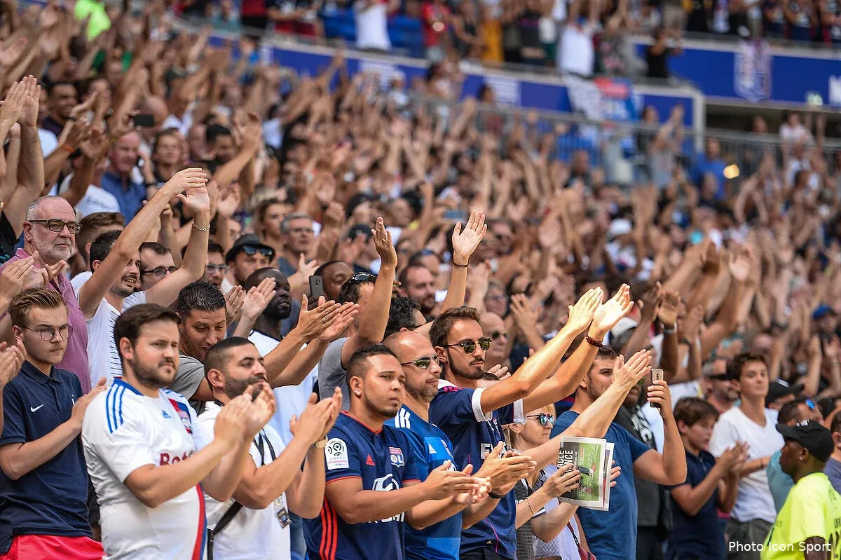 ol lyon vend des places pour un match a huis clos et s explique iconsport icon bap 120818 93 163230025