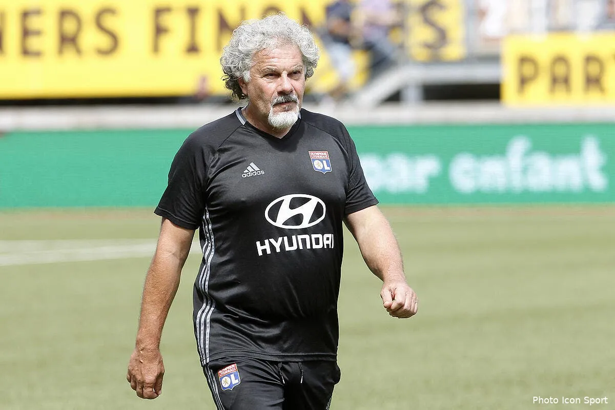 ol lyon verrouille jusqu en 2019 quatre membres du staff iconsport mrv 140816 29 50152592