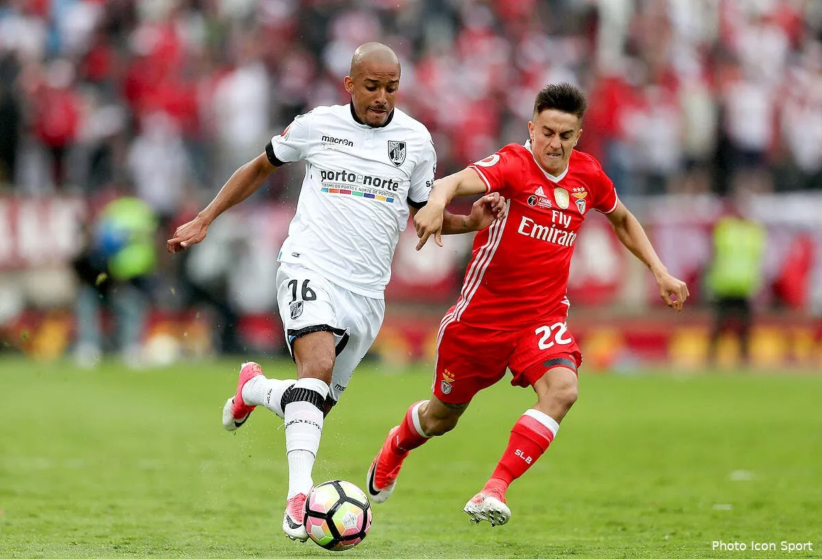 ol lyon voulait ce defenseur la fiorentina lui pique sous le nez iconsport glo 280517 52 18182779