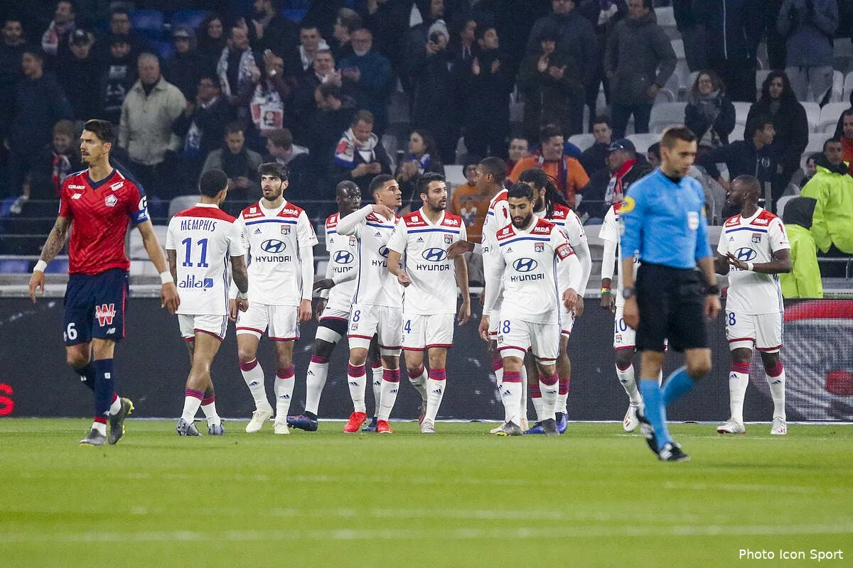 ol lyon vs asse l om au milieu la lutte s annonce torride icon bia 050519 45 10252447