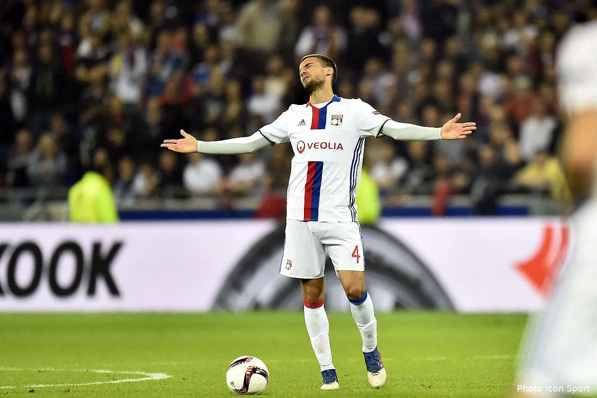 ol mammana envoie un message a l ol et ses supporters iconsport laf 130417 04 08 1188305