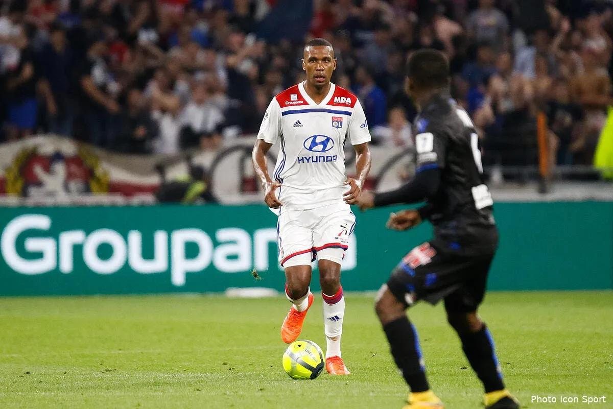 ol marcelo envoie deja un message a ruben dias iconsport icon bia 190518 08 51226517