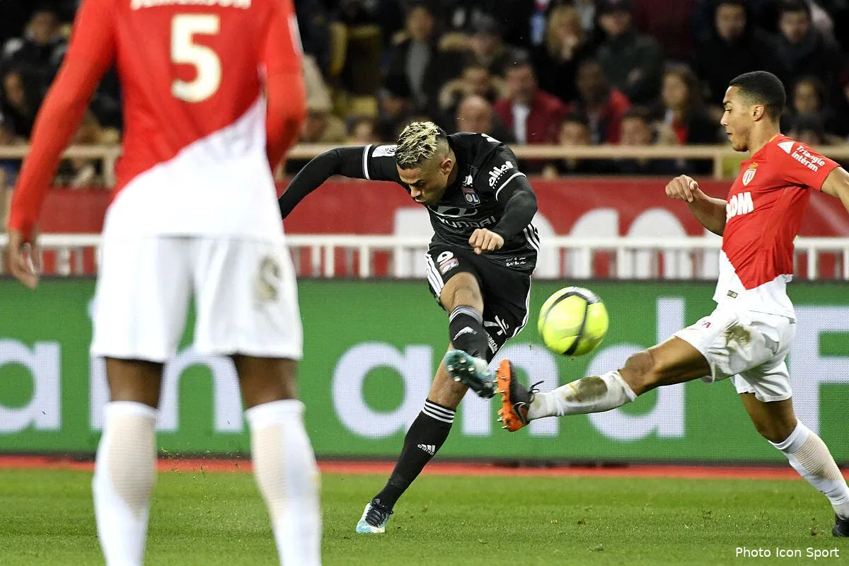 ol mariano diaz le roi lyon des tirs lointains en europe iconsport icon anp 040218 05 16209027