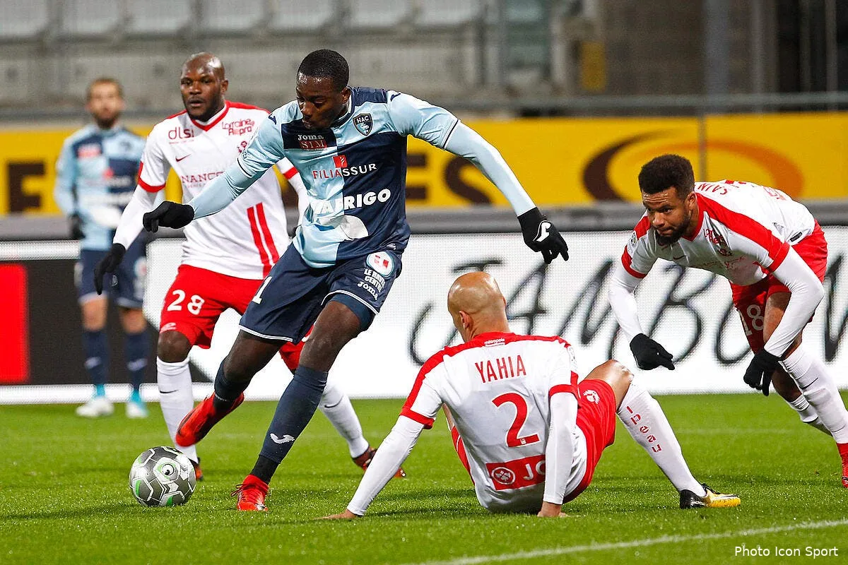 ol mateta cartonne en l2 mais s interroge sur le mercato de lyon mateta 3217053