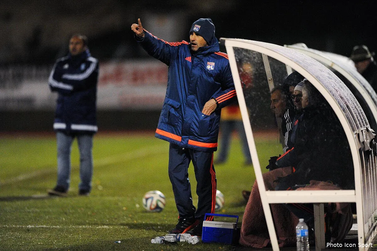 ol maxence flachez a quitte l ol faute de prolongation iconsport jpt 211115 17 10 1182393