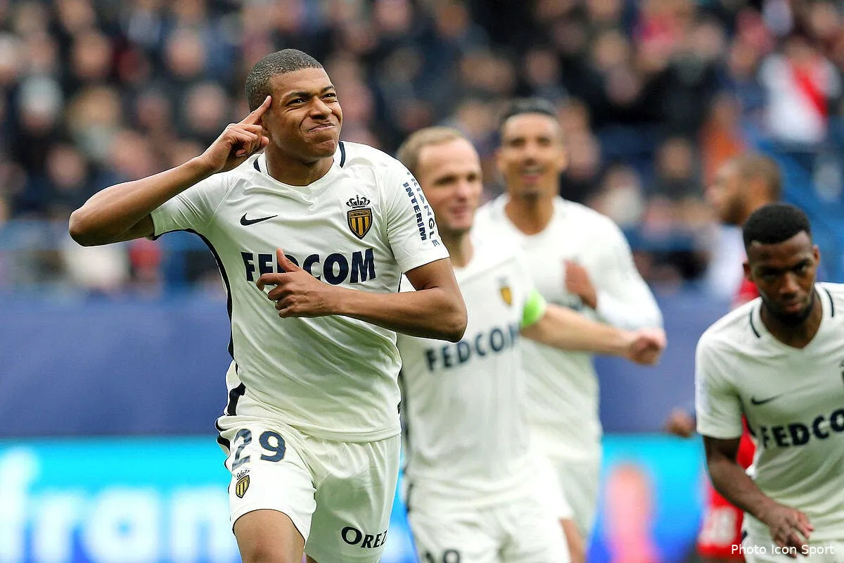 ol mbappe le futur crack tousart n y croyait pas mbappe 6177484