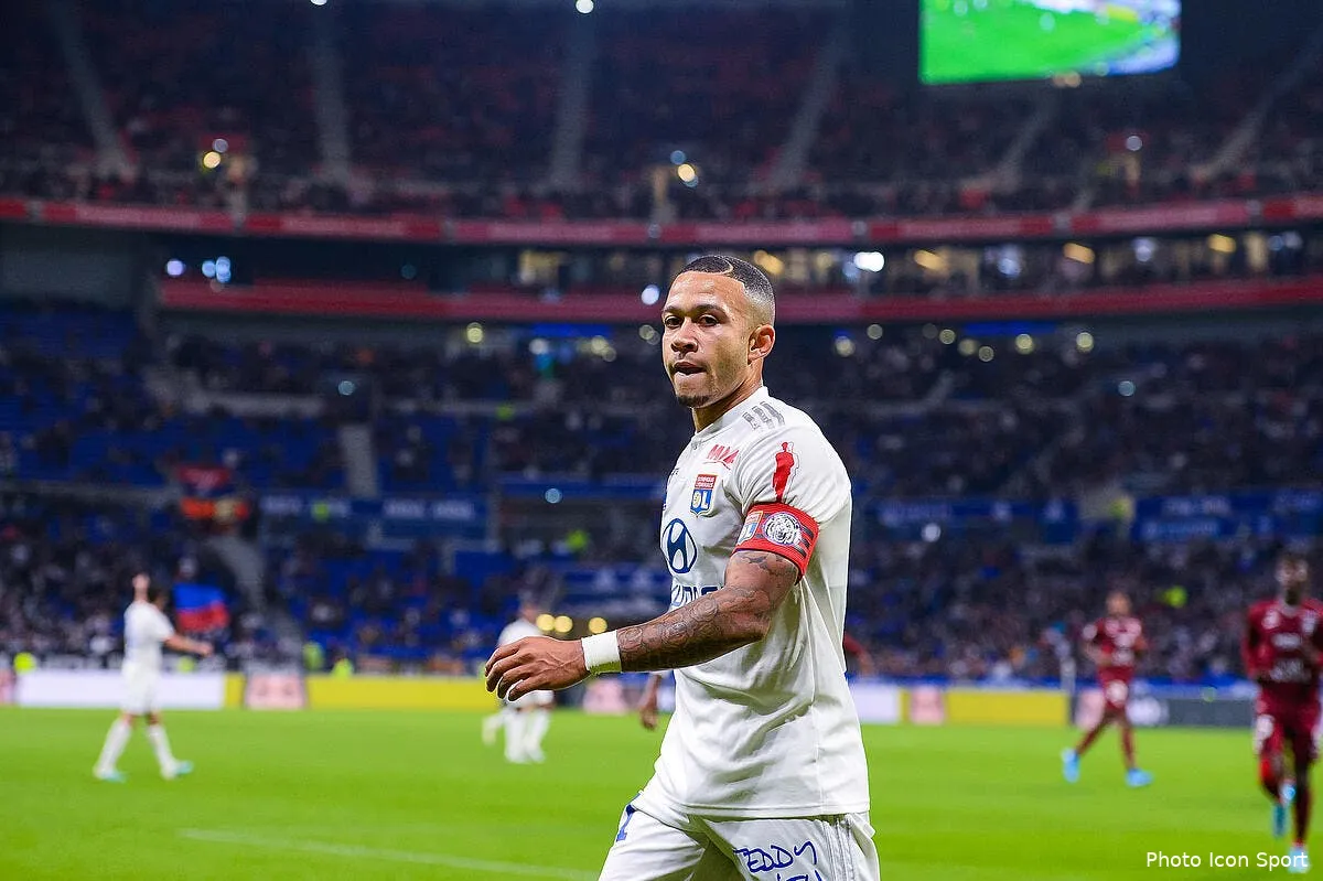 ol memphis capitaine pierre menes a un gros doute icon bap 261019 93 200268613