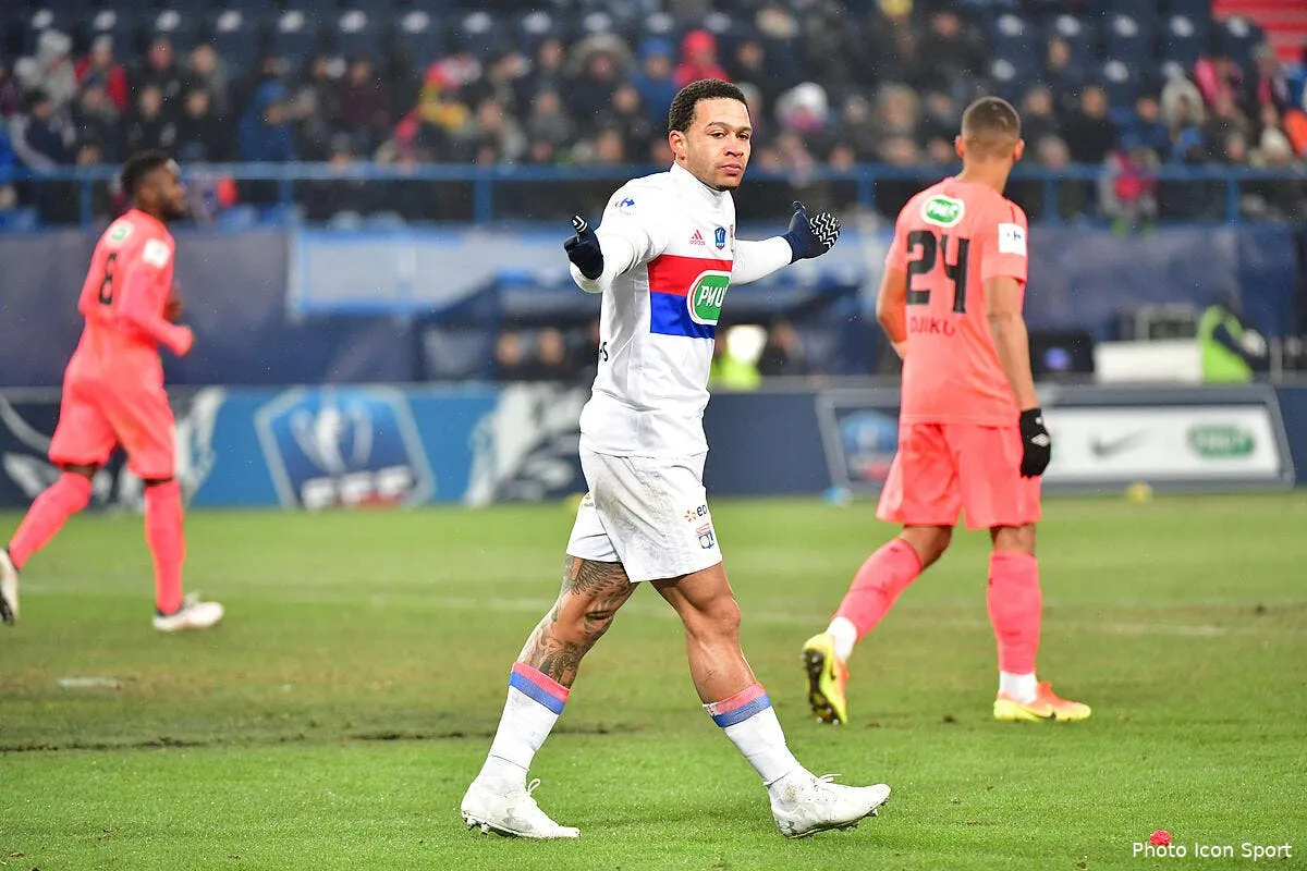 ol memphis depay et le football ca fait deux balance le progres iconsport icon win o10318 01 41482211569
