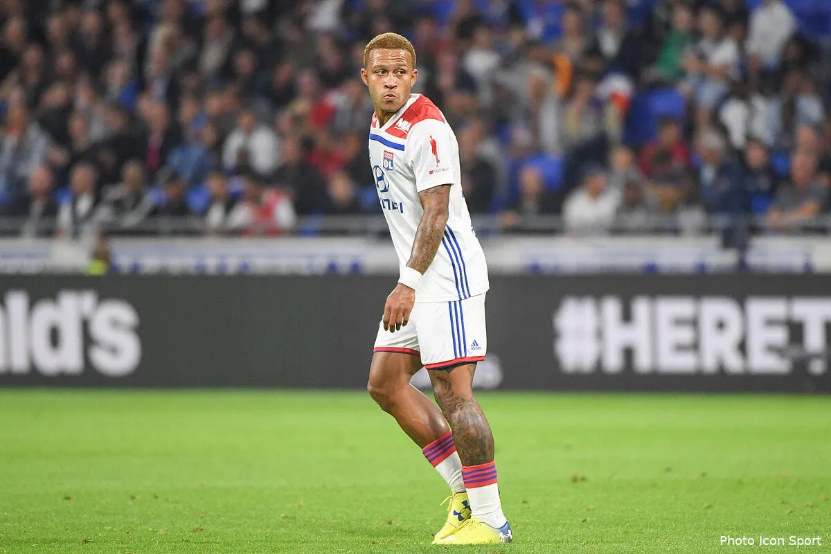 ol memphis depay ouvre encore la porte a un depart iconsport icon dib 310818 11 62229741