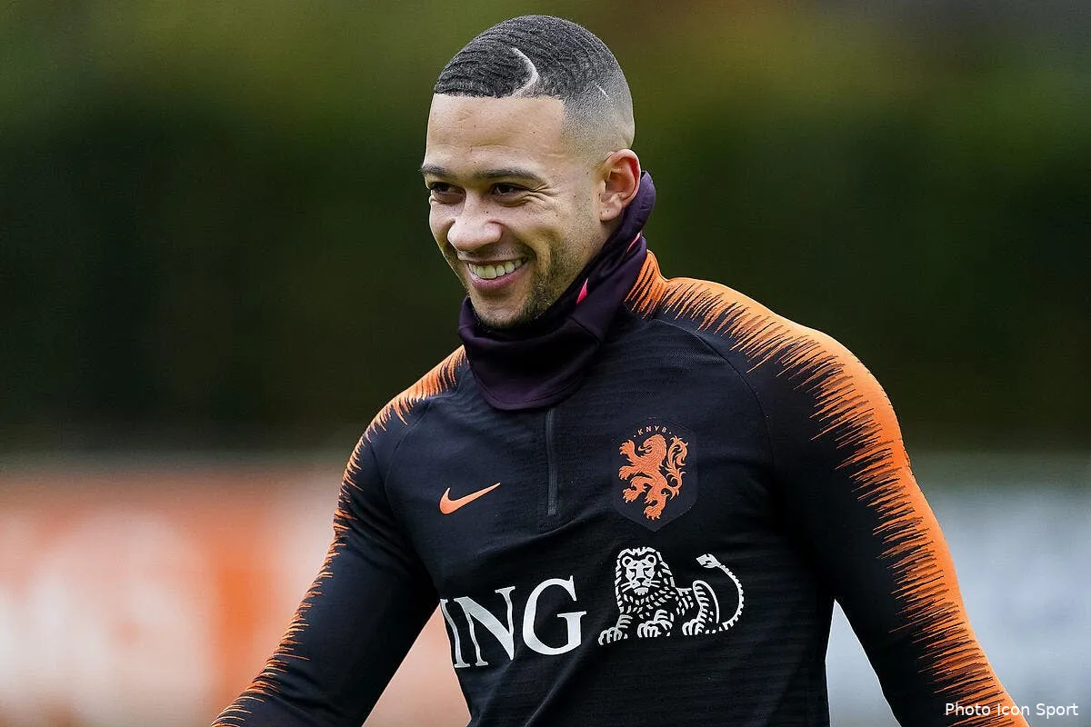 ol memphis depay sur pied pour l euro le doute est total icon sipausa 28178127279997
