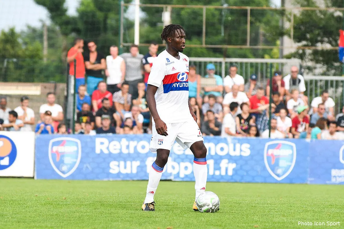 ol mercato termine lyon passe maintenant au degraissage iconsport icon leb 080717 08 63186465