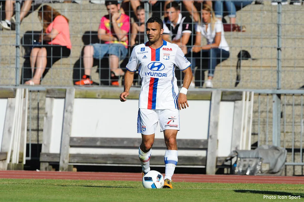 ol morel mammana la lazio de bielsa degoutee par lyon iconsport jpt 090716 08 60148648