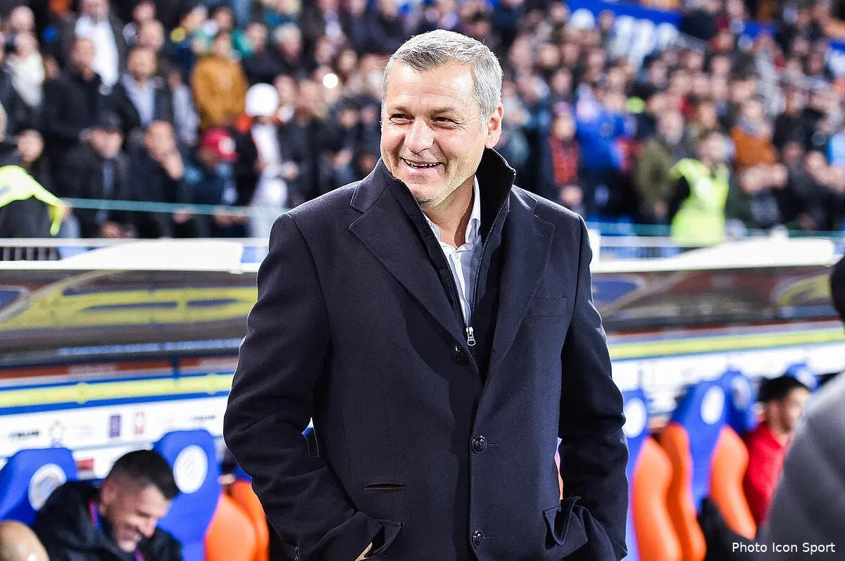 ol mourinho vu a lyon bruno genesio en rigole encore icon dim 221218 08 24250197