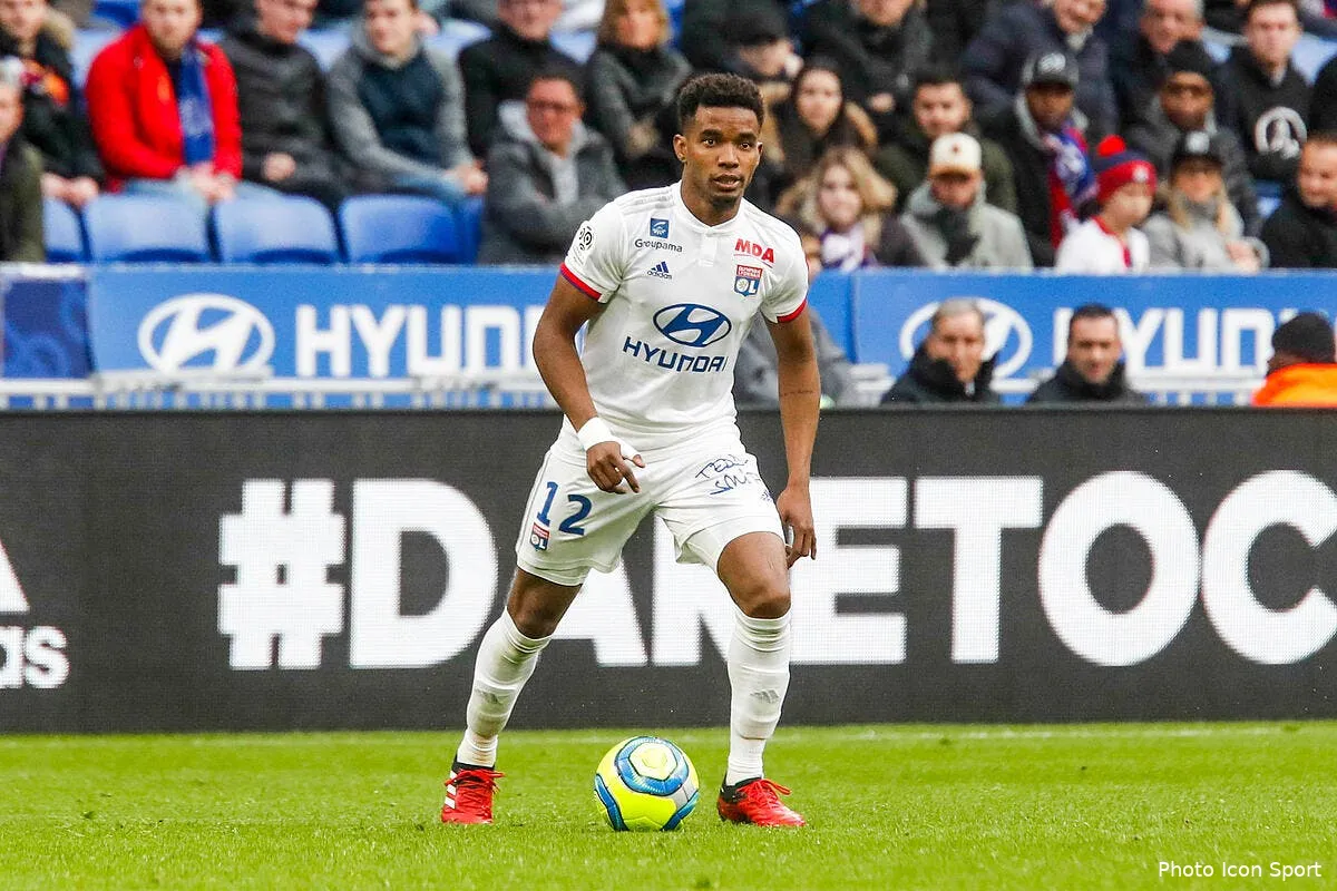 ol nabil djellit detruit thiago mendes et bertrand traore icon bia 260120 41 143277219