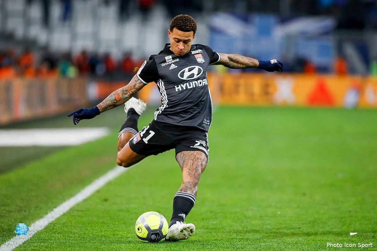 ol non depay n a pas signe a l ol par defaut au mercato icon ruo 180318 45 11213467