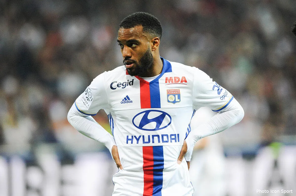 ol om west ham veut lacazette et pas vraiment batshuayi iconsport jpt 070516 08 37146838