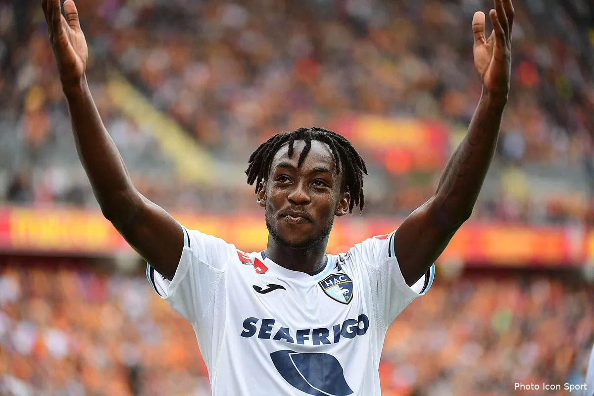 ol ou om les derniers details du dossier tino kadewere icon win 170819 01 99087274843