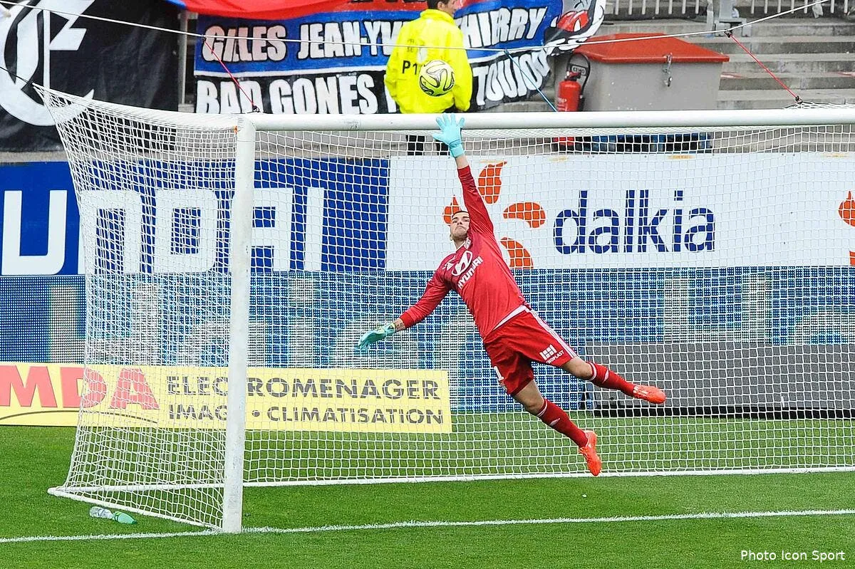 ol ou pas anthony lopes sait ce qu il veut iconsport jpt 020515 08 36 1112189