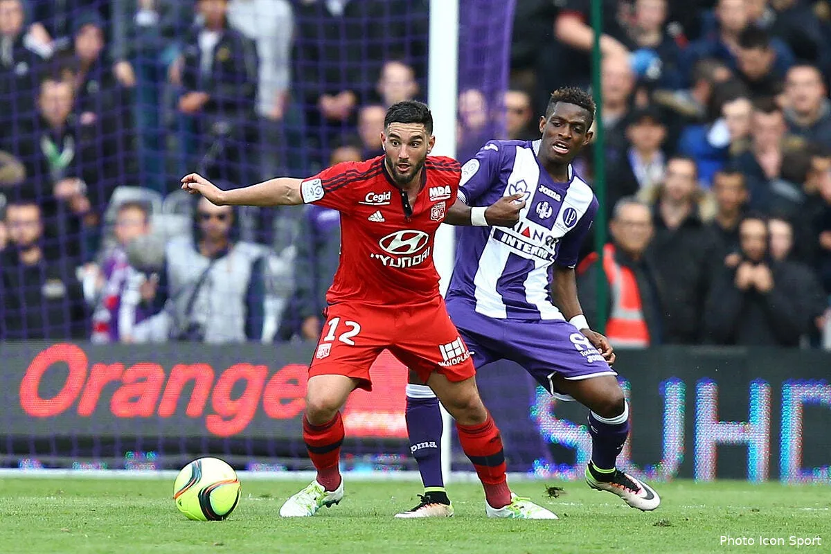 ol oublie critique il repond toujours present a lyon iconsport blo 230416 53 37141344