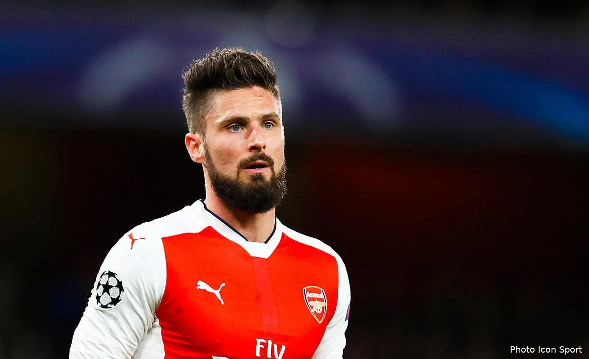 ol pas si vite giroud est encore tres loin de l ol au mercato iconsport 30453405184319