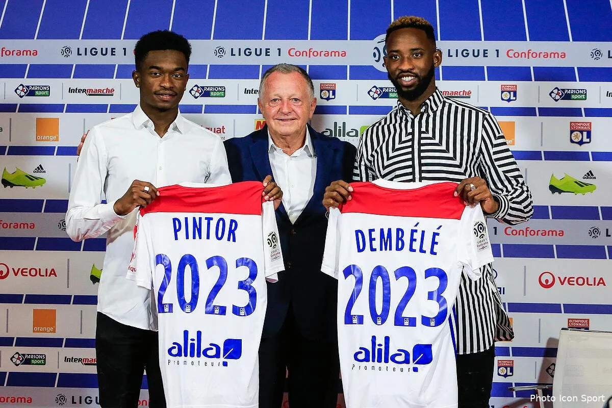 ol pierre ducrocq supplie aulas d arreter son cirque sur twitter icon bia 010918 93 04230277