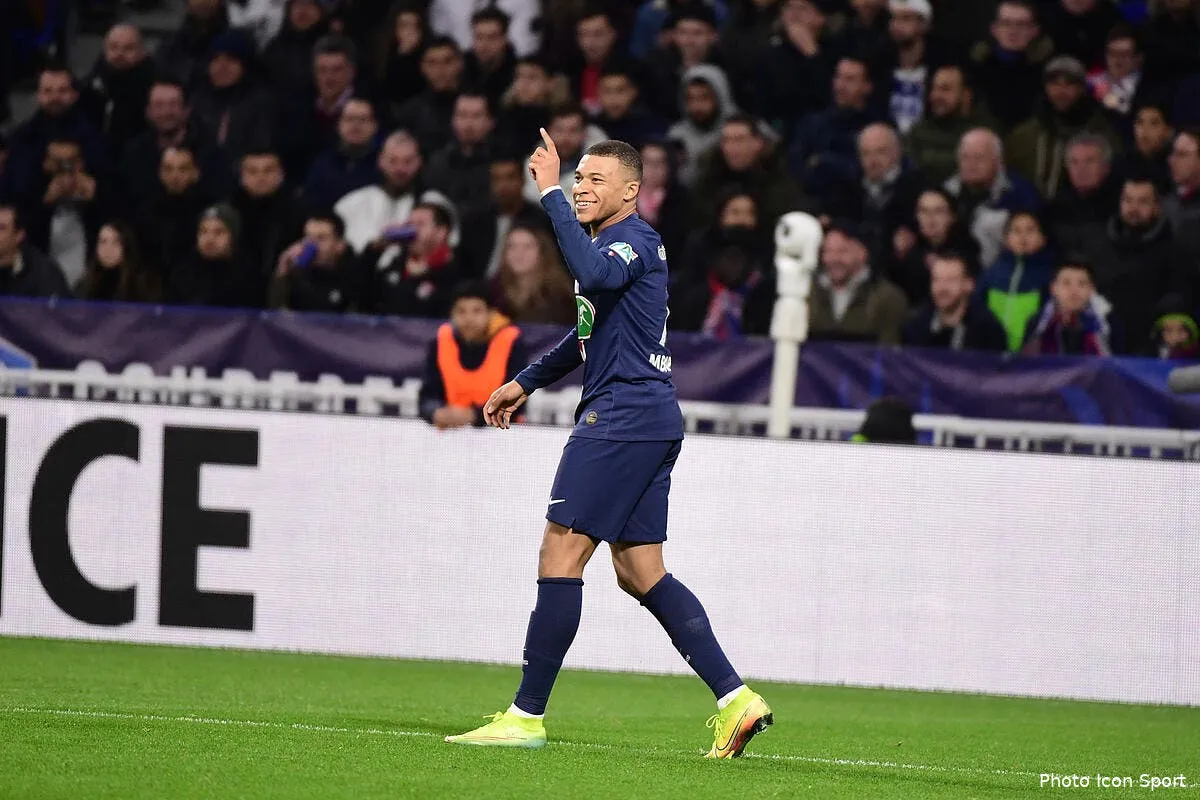 ol psg l incroyable but de mbappe en video icon winter 04032020122076279961