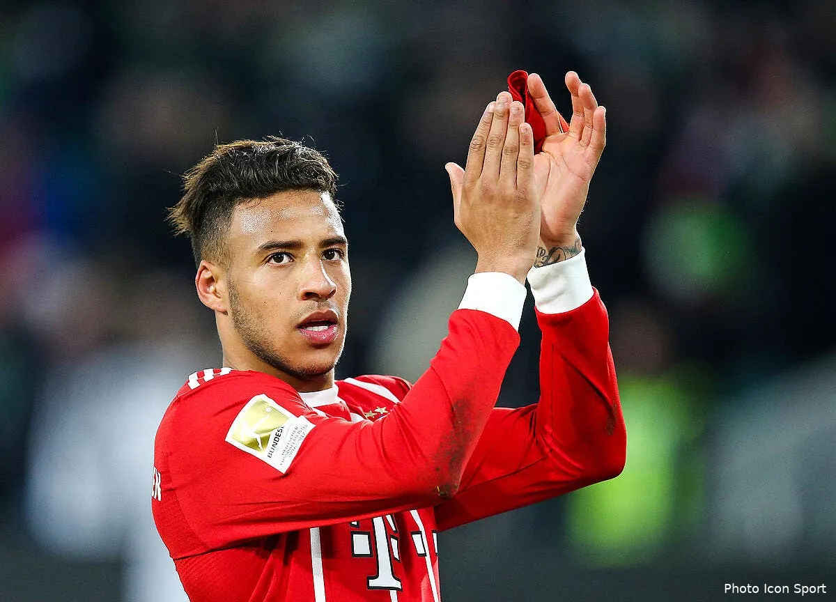 ol recaler naples pour lyon tolisso s applaudit encore tolisso 20221389
