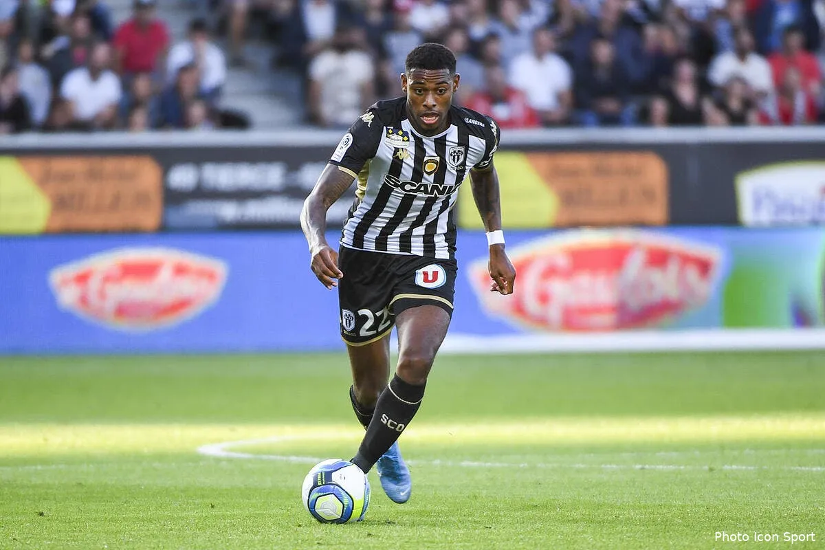 ol reine adelaide a lyon premier assaut a 20me icon alc 100819 45 105261351